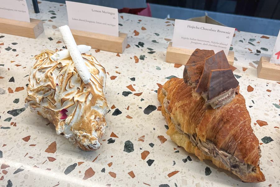 メレンゲとチョコレートクロワッサン
